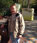 Встретьте Мужчинa : Deric, 51 лет до США  Moline